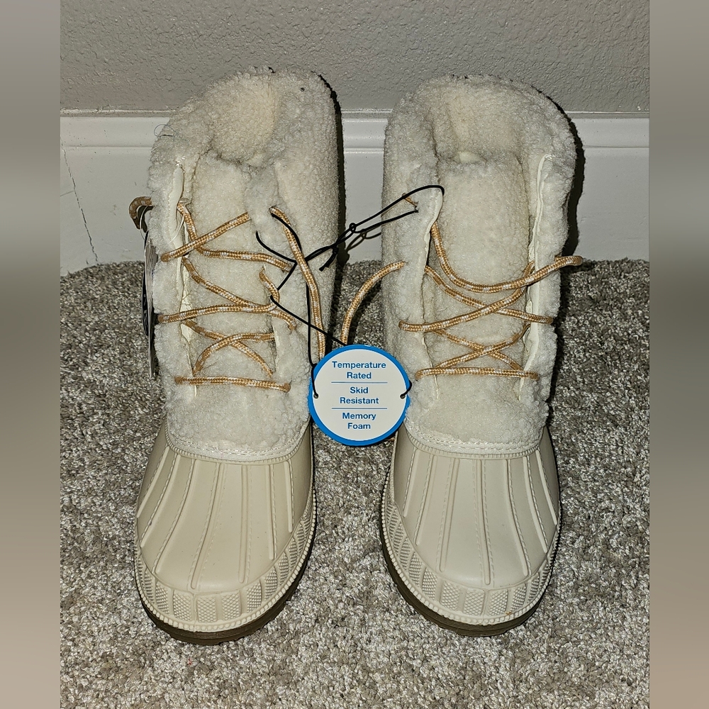 Sherpa duck boots